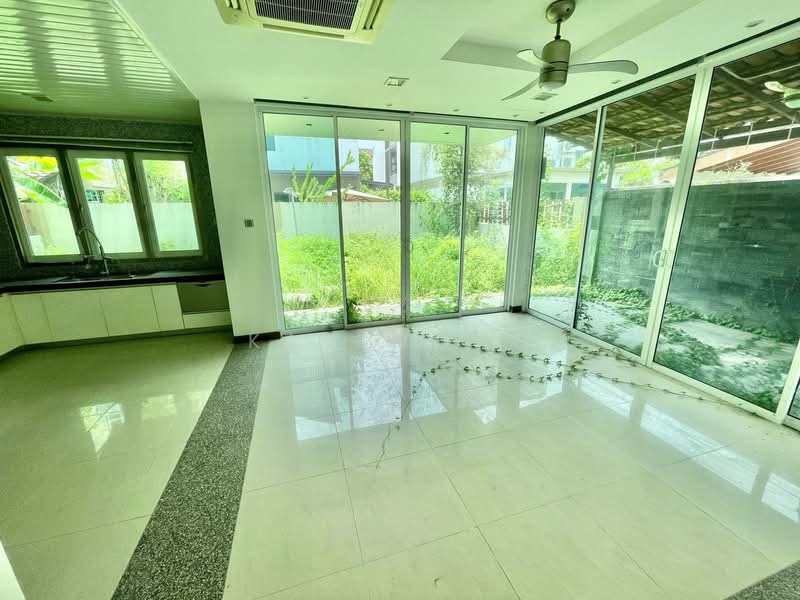Rumah Banglo untuk Dijual di Bayan Lepas (Penang) - Kay Wong - Kitchen - PropertyGuru.com.my