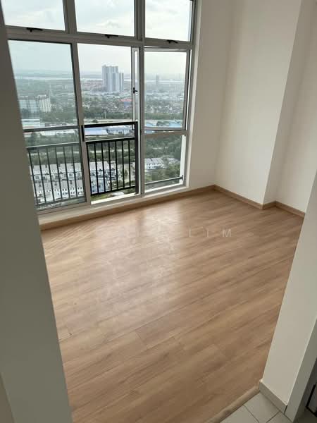 Service Residence for Sale at Midas @ Seri Alam - Robin Lim - View - PropertyGuru.com.my
