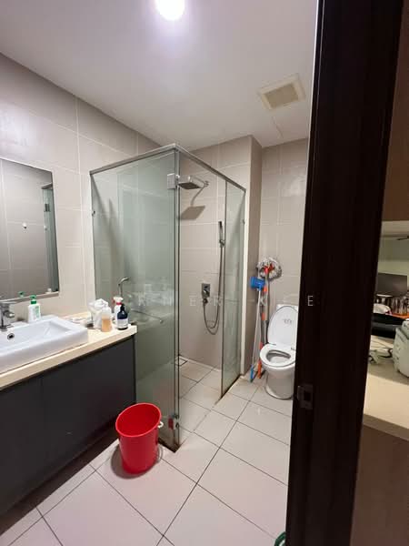 Servis Apartment untuk Disewa di Green Haven - Werner Kee - Bathroom - PropertyGuru.com.my