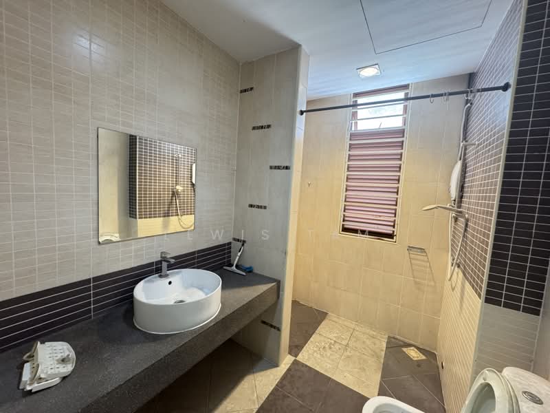 Rumah Teres 2.5 Tingkat untuk Dijual di Laman Rimbunan (Kepong) - Lewis Tam - Bathroom - PropertyGuru.com.my