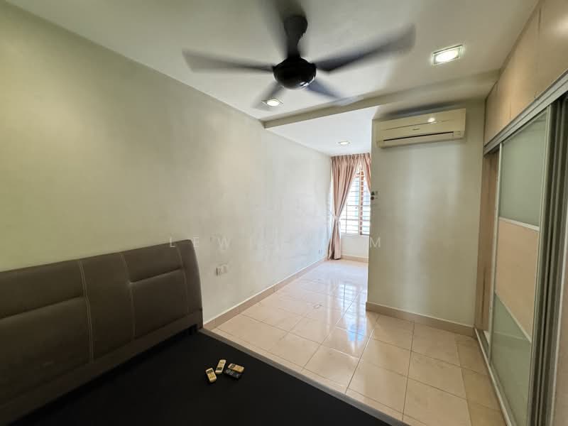 Rumah Teres 2.5 Tingkat untuk Dijual di Laman Rimbunan (Kepong) - Lewis Tam - PropertyGuru.com.my