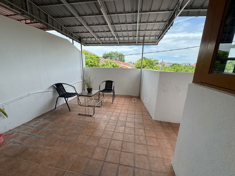 2.5-storey Terraced House for Sale in Panorama Lapangan Perdana (Ipoh) - May Loo - Balcony - PropertyGuru.com.my