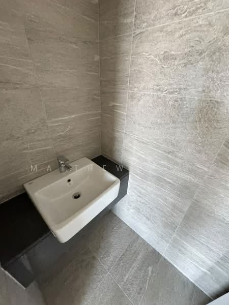 Service Residence for Sale at Edelweiss @ Tropicana Gardens - Matthew Teoh - Bathroom - PropertyGuru.com.my
