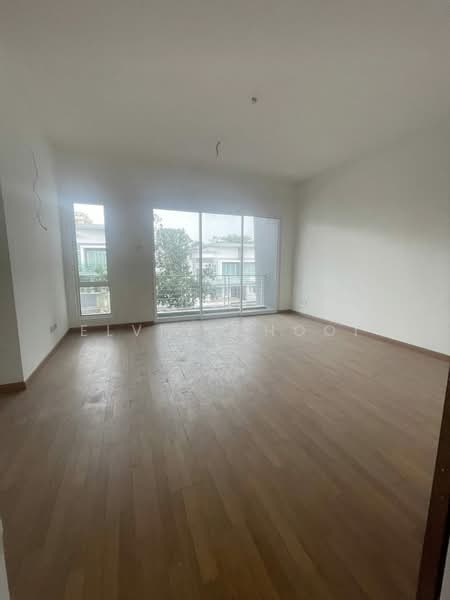 Rumah Berkembar untuk Dijual di Kajang (Selangor) - Elvin Chooi - Living Room - PropertyGuru.com.my