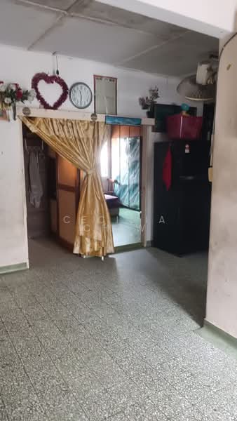 Shop for Sale in Taman United (Jalan Klang Lama (Old Klang Road)) - Cecilia Chew - PropertyGuru.com.my