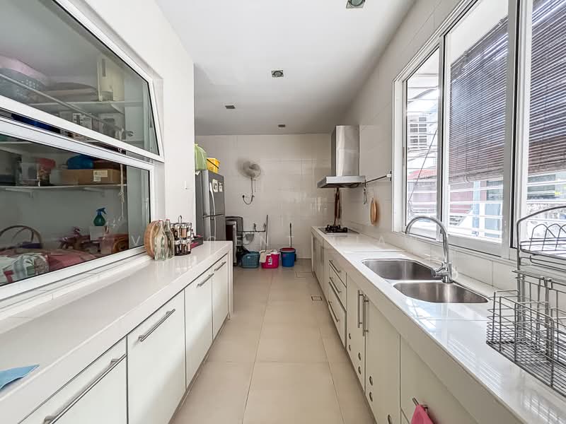 2-storey Terraced House for Sale in Mutiara Damansara (Selangor) - Vincent Liaw - Kitchen - PropertyGuru.com.my