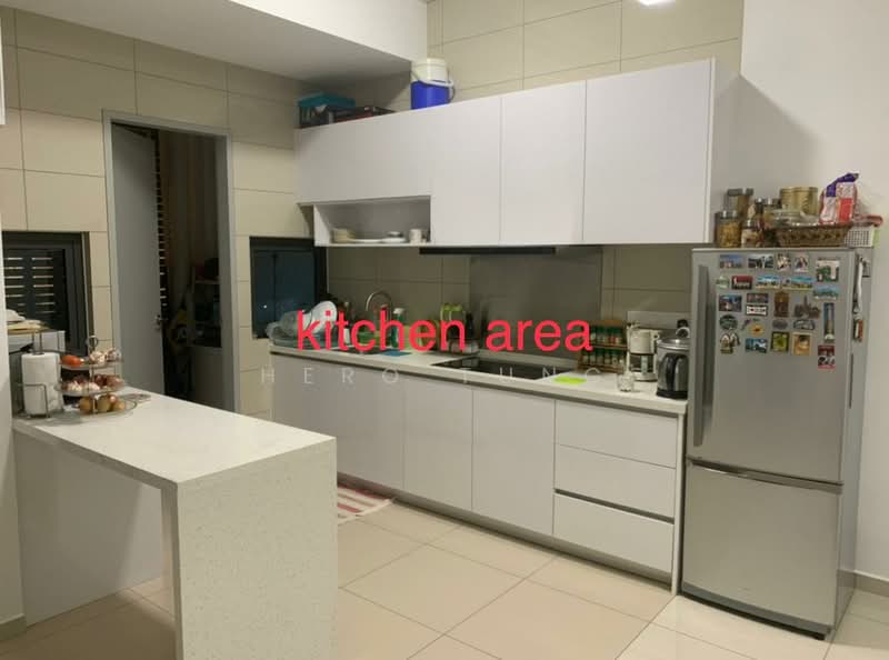 Servis Apartment untuk Dijual di PJ Midtown - Hero Tung - Kitchen - PropertyGuru.com.my