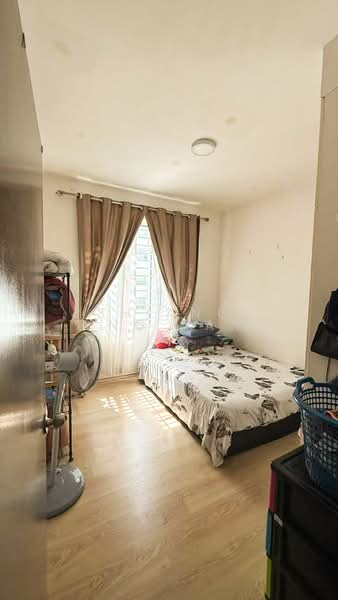 Pangsapuri untuk Dijual di Larkin Heights - Shiang Yng Tan - Bedroom - PropertyGuru.com.my