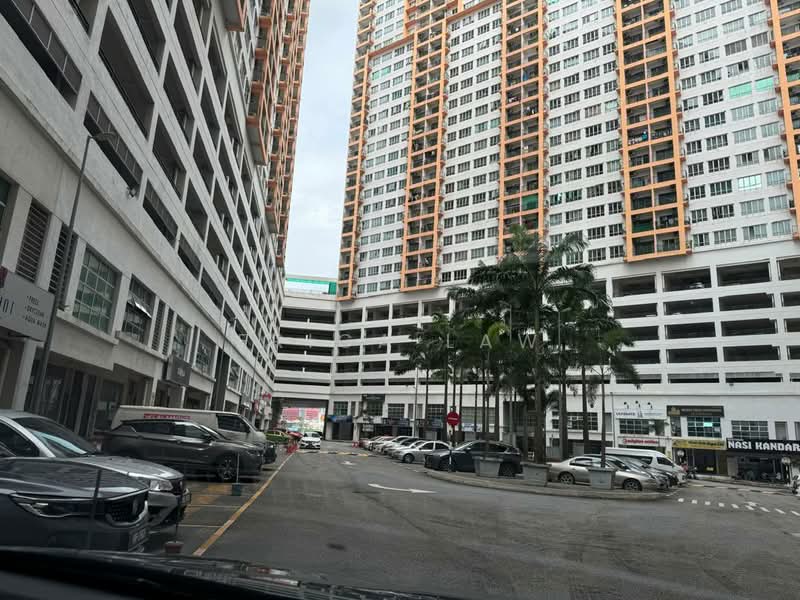 Shop for Rent in Taman Overseas Union (Taman Oug) (Jalan Klang Lama (Old Klang Road)) - Erica Law - Exterior - PropertyGuru.com.my