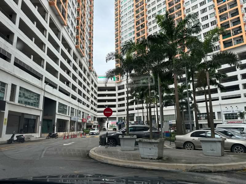 Shop for Rent in Taman Overseas Union (Taman Oug) (Jalan Klang Lama (Old Klang Road)) - Erica Law - Exterior - PropertyGuru.com.my