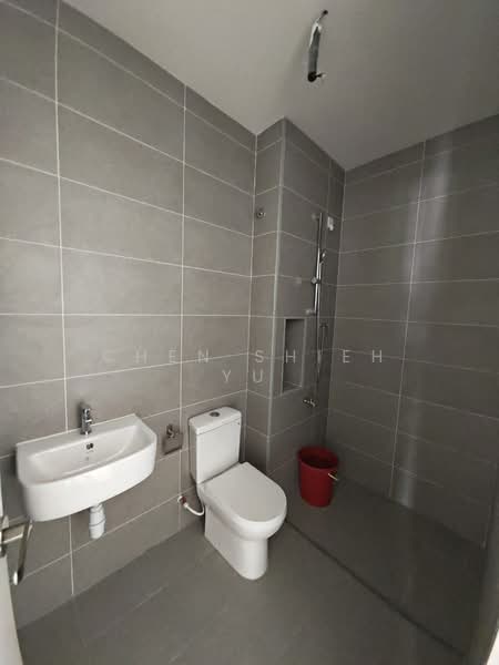 Rumah Teres 2 Tingkat untuk Dijual di Bandar Seri Alam (Masai) - Chen Shieh Yu - Bathroom - PropertyGuru.com.my
