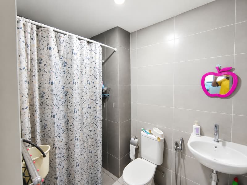 Service Residence for Sale at Almyra Residences - Daniel Low - Bathroom - PropertyGuru.com.my
