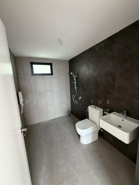 Condominium for Rent at Tuai Timur - Reilynn Tue - Bathroom - PropertyGuru.com.my