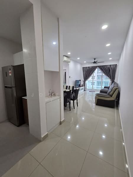Servis Apartment untuk Disewa di Seasons Amara Larkin - Josephine Yong - Living Room - PropertyGuru.com.my