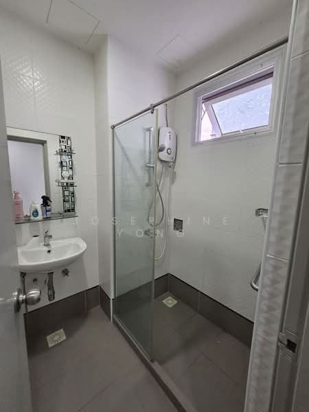 Servis Apartment untuk Disewa di Seasons Amara Larkin - Josephine Yong - Bathroom - PropertyGuru.com.my