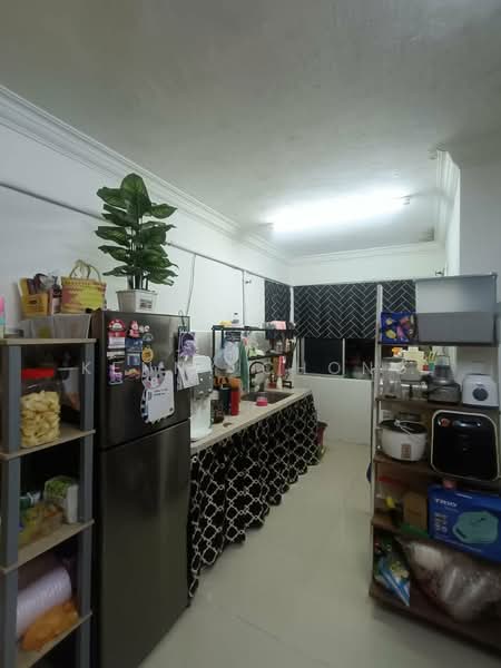 Rumah Flat untuk Dijual di Lestari Apartment - Kenny Chong - Kitchen - PropertyGuru.com.my