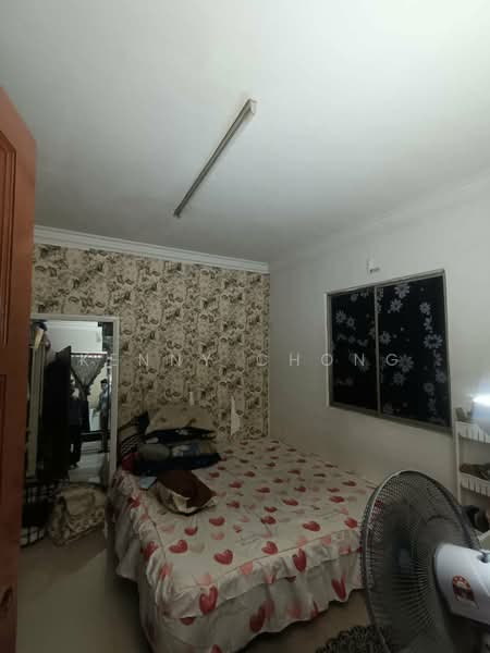 Rumah Flat untuk Dijual di Lestari Apartment - Kenny Chong - Bedroom - PropertyGuru.com.my