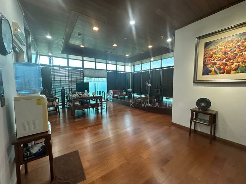 Kilang untuk Dijual di Taman Perindustrian Puchong Utama (Puchong) - Heylen Kwang - Living Room - PropertyGuru.com.my
