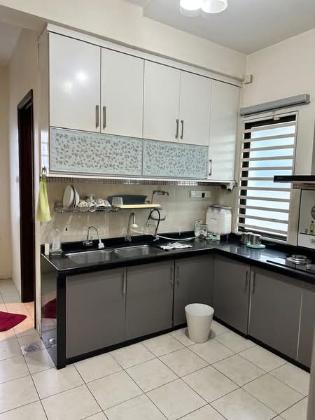 Rumah Teres 3 Tingkat untuk Dijual di Jelutong (Penang) - Bryan Teng - Kitchen - PropertyGuru.com.my