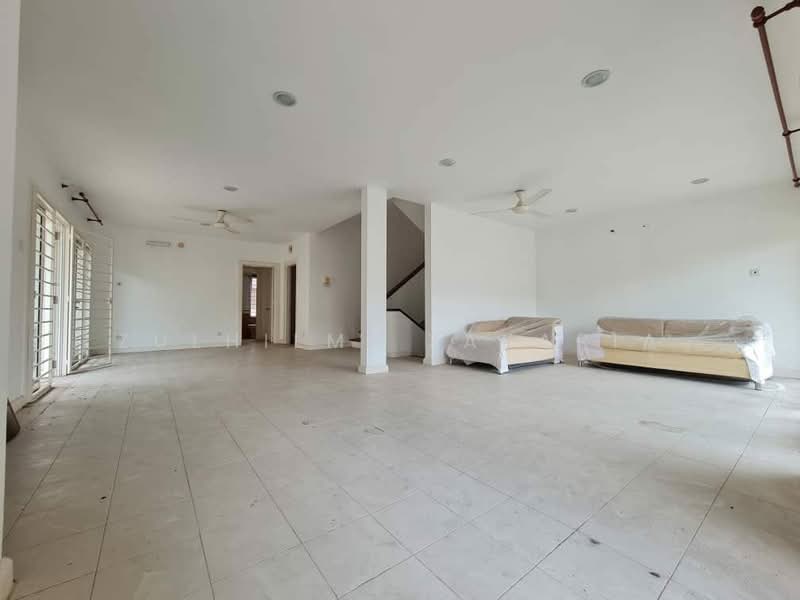 Bungalow for Sale in Putrajaya (Putrajaya) - Zulhilmi Zakaria - Living Room - PropertyGuru.com.my