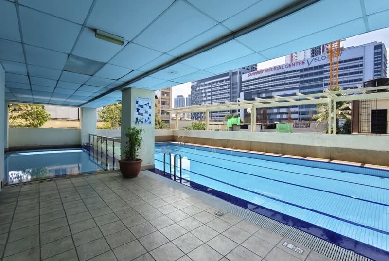 Pangsapuri untuk Dijual di Warisan City View - JC Tay - Pool - PropertyGuru.com.my