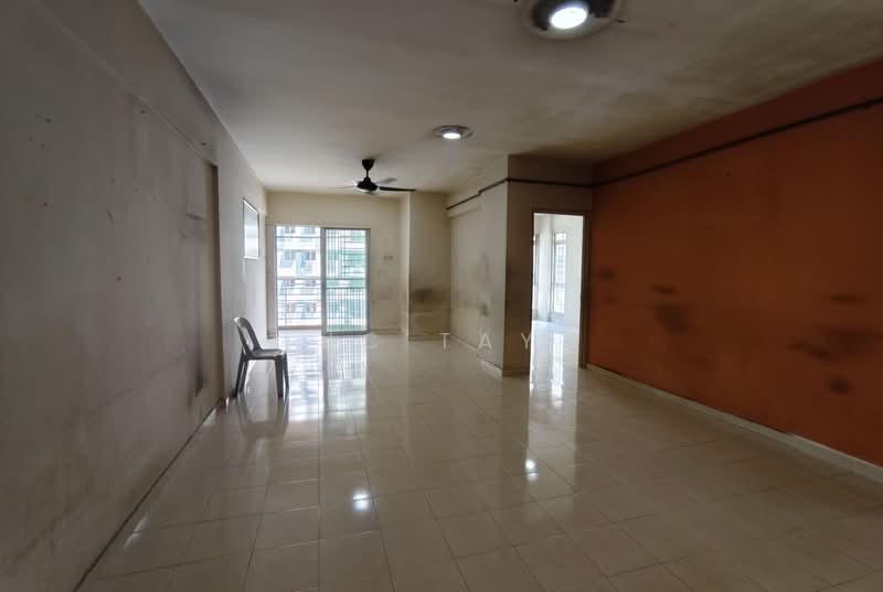 Pangsapuri untuk Dijual di Warisan City View - JC Tay - Living Room - PropertyGuru.com.my