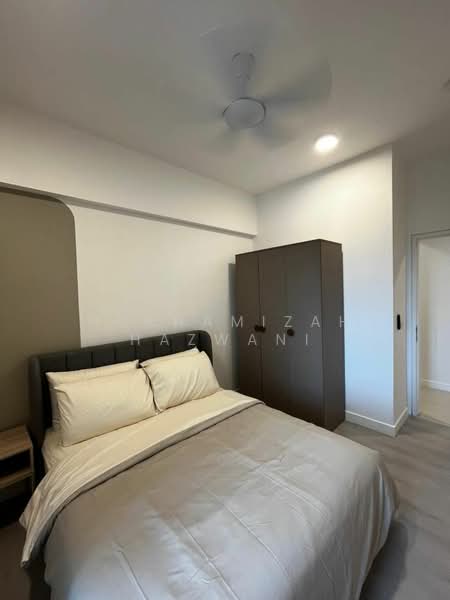 Servis Apartment untuk Disewa di Maya Ara Residences - NURHAMIZAH HAZWANI - Bedroom - PropertyGuru.com.my