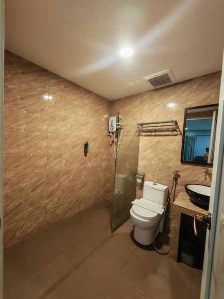 Hotel / Resort untuk Dijual di Skudai (Johor) - Elvy Lee - Bathroom - PropertyGuru.com.my