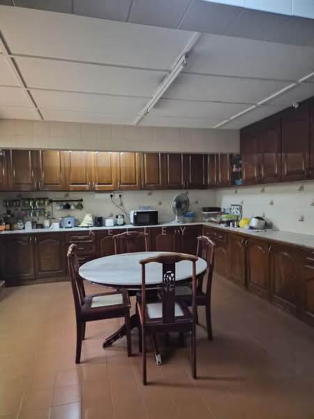 Bungalow for Sale in Taman Tun Dr Ismail (Kuala Lumpur) - KELLEY . - Kitchen - PropertyGuru.com.my