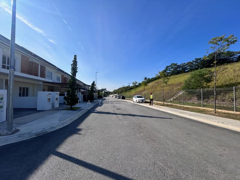 Rumah Teres untuk Dijual di Sepang (Selangor) - Jaze Ong - Exterior - PropertyGuru.com.my