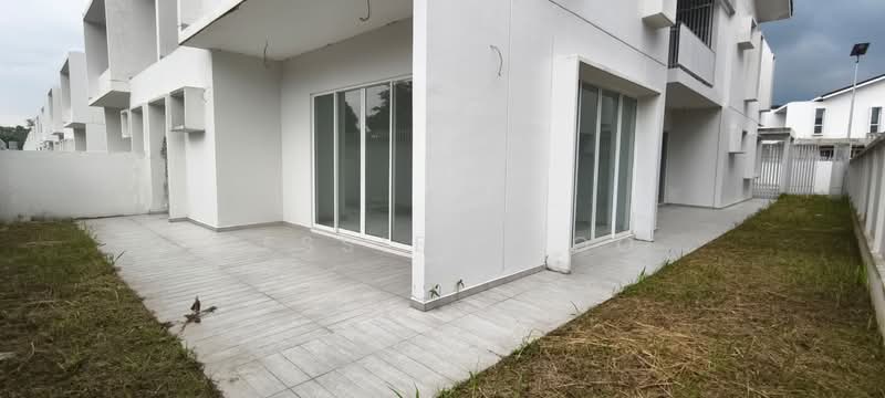 Semi-Detached House for Sale in Bandar Seri Alam (Masai) - Jessie Choo - Exterior - PropertyGuru.com.my