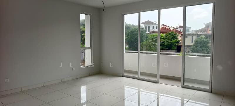 Semi-Detached House for Sale in Bandar Seri Alam (Masai) - Jessie Choo - Balcony - PropertyGuru.com.my