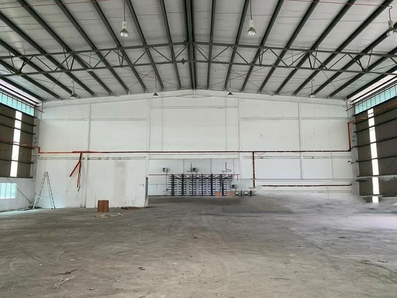 Factory for Rent in Taman Perindustrian Puchong (Puchong) - Henry Chew - Interior - PropertyGuru.com.my