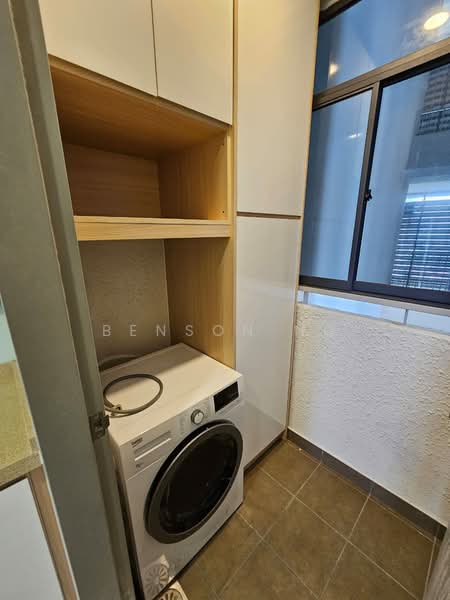 Servis Apartment untuk Disewa di The Era @ Duta North - Benson Ng - Balcony - PropertyGuru.com.my
