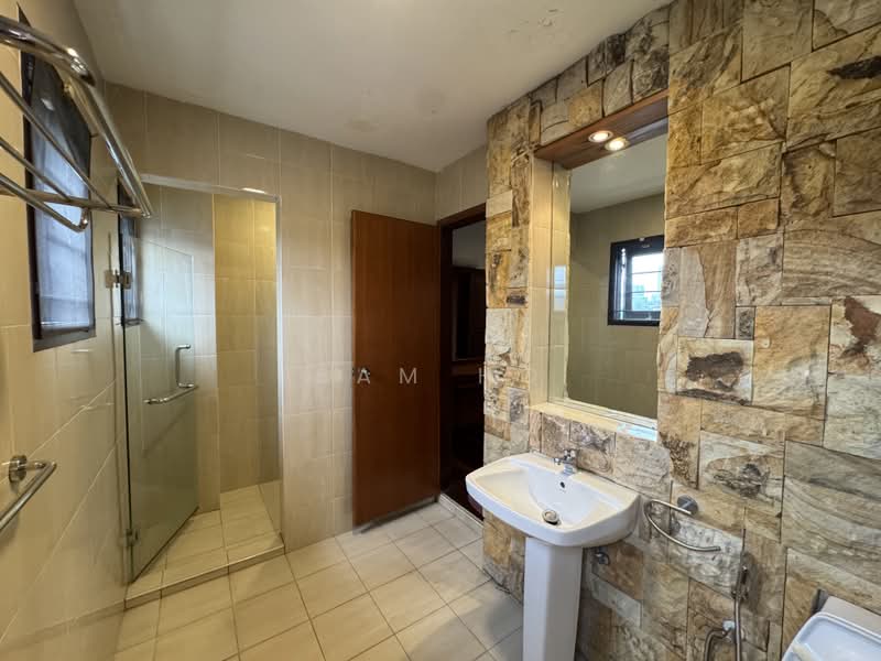 Bungalow for Rent in Bukit Damansara (Damansara Heights) - Sam Ho - Bathroom - PropertyGuru.com.my