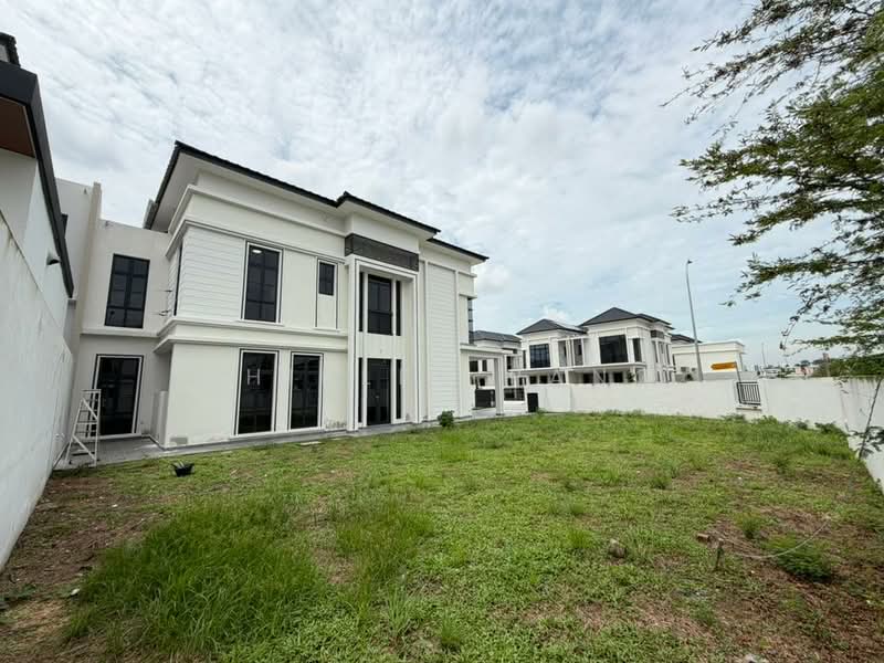 Cluster House for Sale in Setia Tropika (Johor Bahru) - Shirley Pang - Exterior - PropertyGuru.com.my