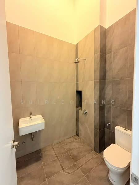 Cluster House for Sale in Setia Tropika (Johor Bahru) - Shirley Pang - Bathroom - PropertyGuru.com.my