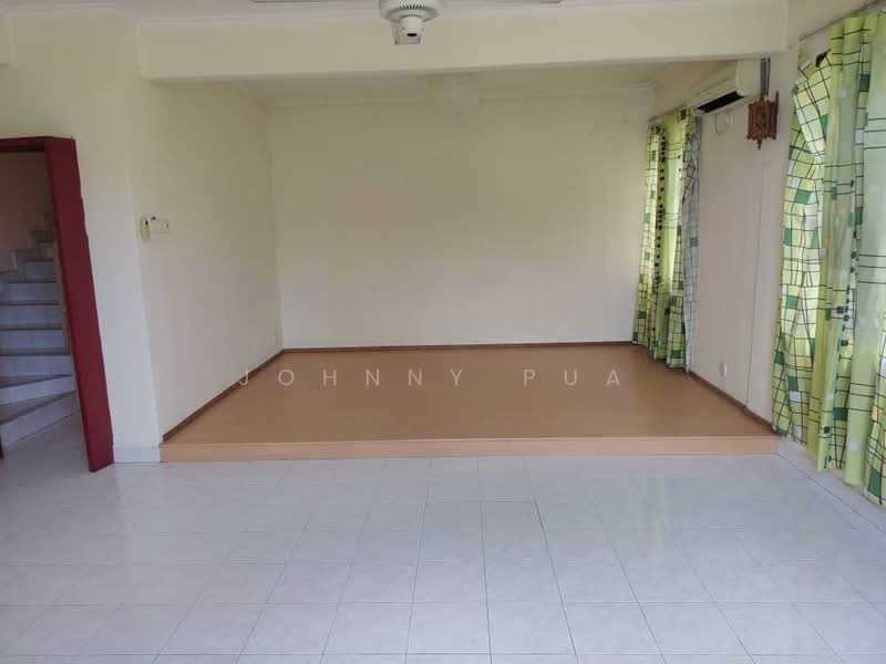 Semi-Detached House for Sale in Shah Alam (Selangor) - Johnny Pua - Living Room - PropertyGuru.com.my