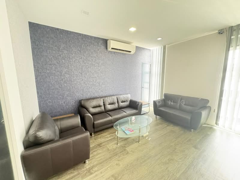 Kedai / Pejabat untuk Disewa di Taman Mount Austin (Tebrau) - Chrisanna Ong - PropertyGuru.com.my