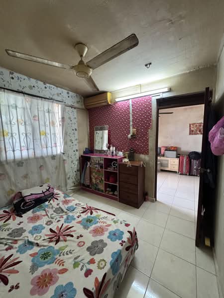 Rumah Flat untuk Dijual di Flat Taman Ungku Tun Aminah - DX GAN - PropertyGuru.com.my