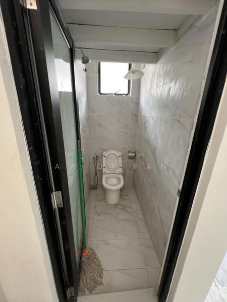 Shop / Office untuk Disewa di Taman Sri Rampai (Wangsa Maju) - Aw Qi Fan - Bathroom - PropertyGuru.com.my