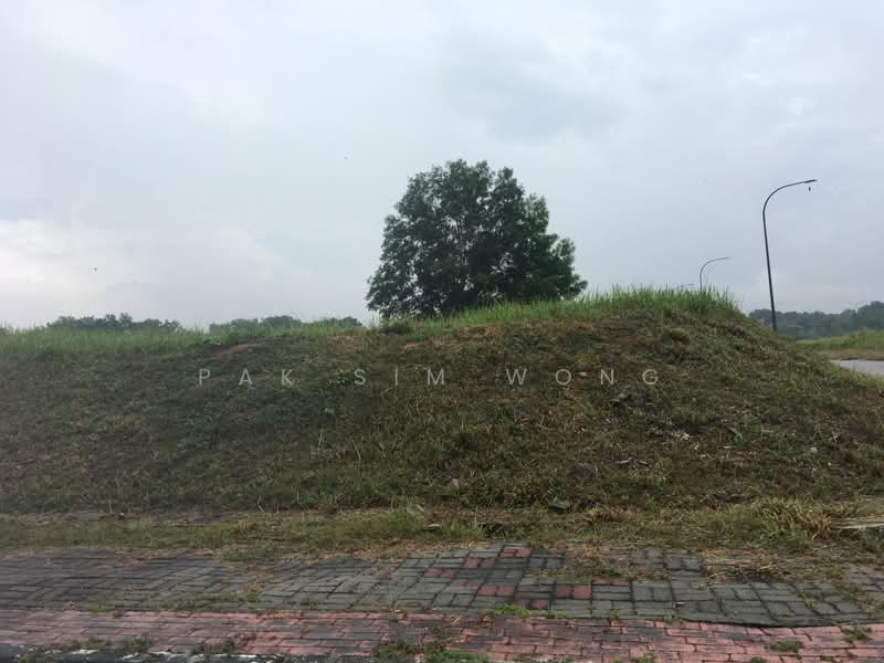 Bungalow Land for Sale in Bayu Lakehomes (Mantin) - Pak Sim Wong - PropertyGuru.com.my