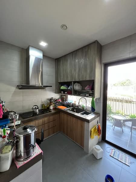 2-storey Terraced House for Rent in Eco Sanctuary (Telok Panglima Garang) - Chris Lee - Kitchen - PropertyGuru.com.my