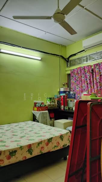 1-storey Terraced House for Sale in Klang (Selangor) - Eric Lim Seong Hooi - Bedroom - PropertyGuru.com.my