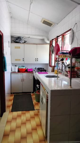 1-storey Terraced House for Sale in Klang (Selangor) - Eric Lim Seong Hooi - Kitchen - PropertyGuru.com.my