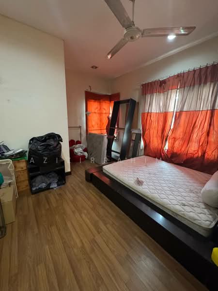 Rumah Berkembar untuk Dijual di Bandar Baru Bangi (Selangor) - Azizirrahim . - Bedroom - PropertyGuru.com.my