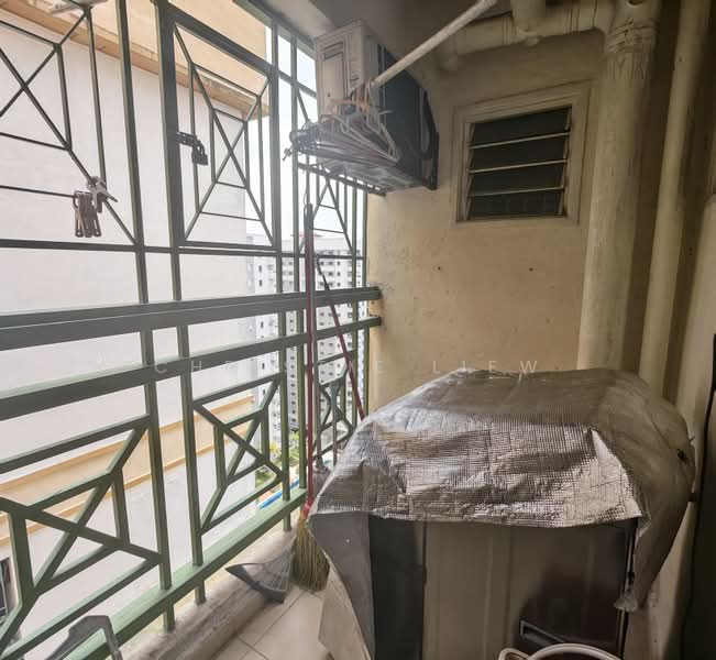 Kondominium untuk Dijual di Pelangi Damansara - Christie Liew - Balcony - PropertyGuru.com.my