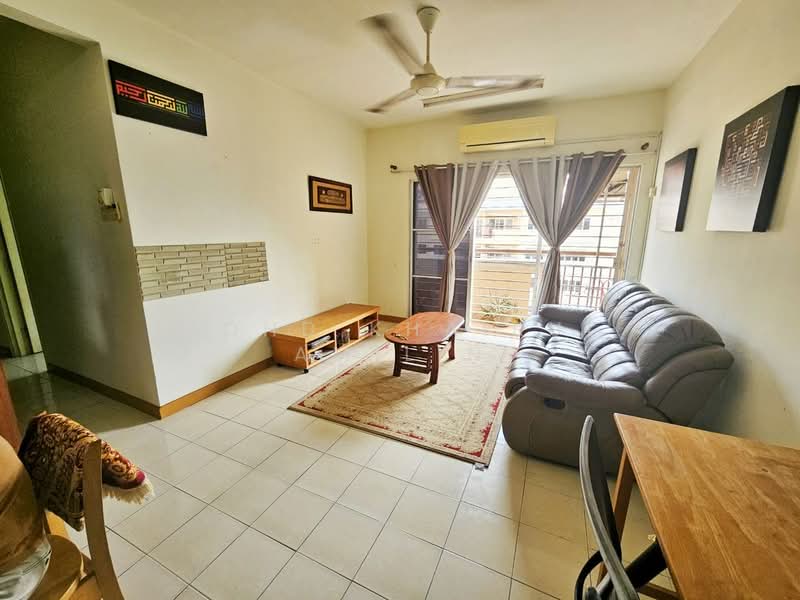 Kondominium untuk Dijual di Cengal Condominium - Mohd Khairul Amilin - Living Room - PropertyGuru.com.my