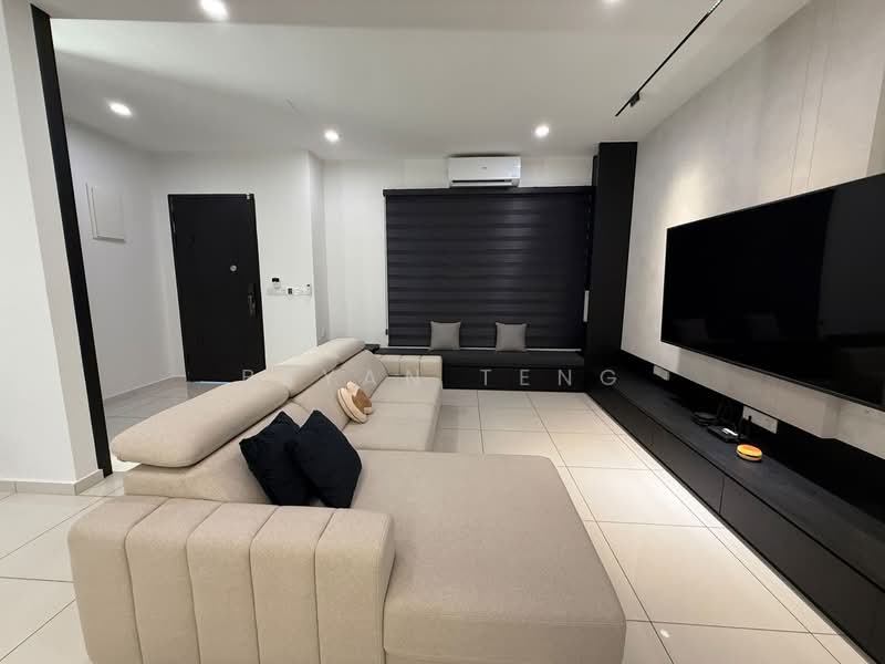 Rumah Teres 3.5 Tingkat untuk Dijual di Bayan Lepas (Penang) - Bryan Teng - Living Room - PropertyGuru.com.my