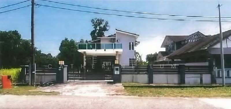 Rumah Banglo untuk Dijual di Kampung Tok Jembal (Kuala Nerus) - Catherine Lum - Exterior - PropertyGuru.com.my